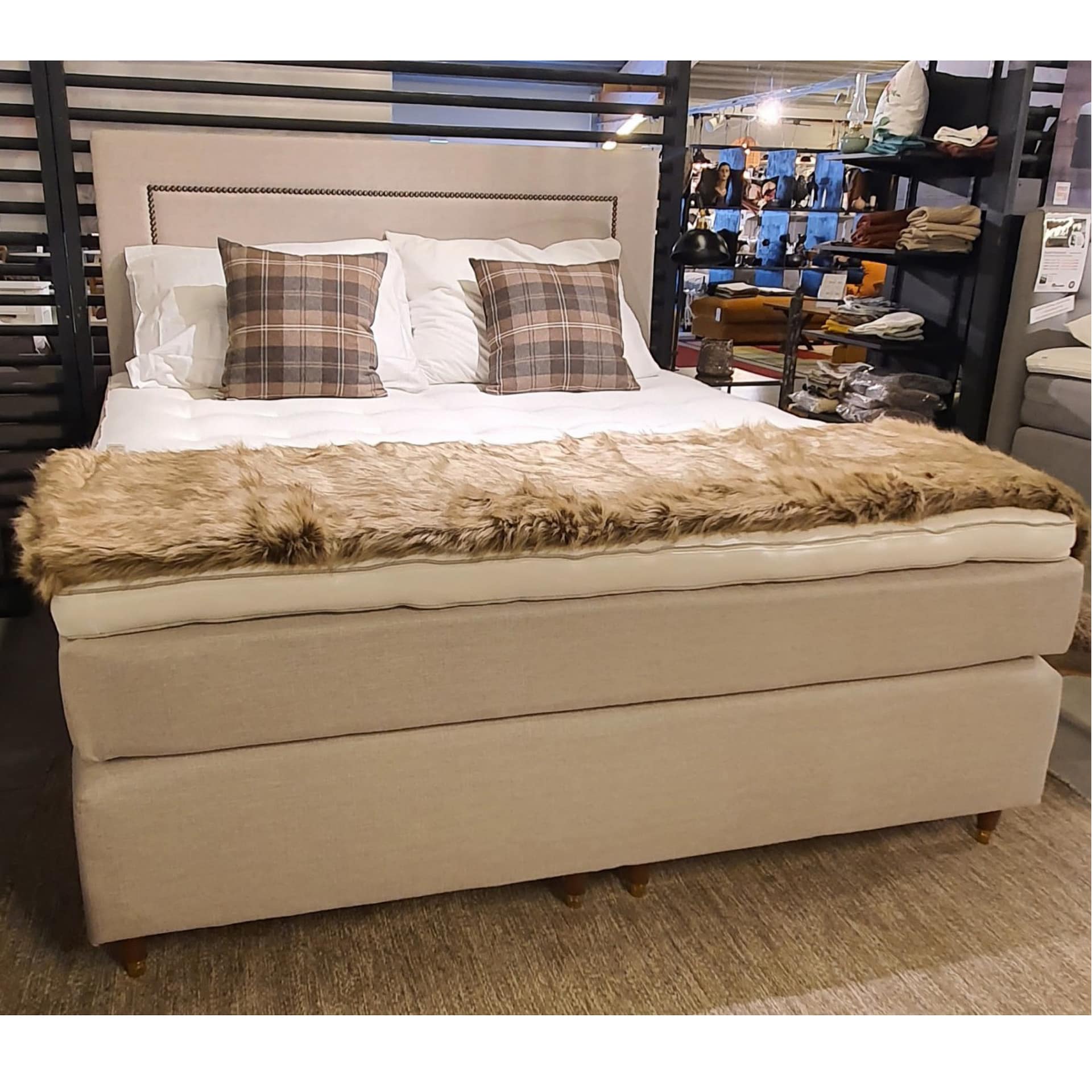 Aspen 180cm Continental